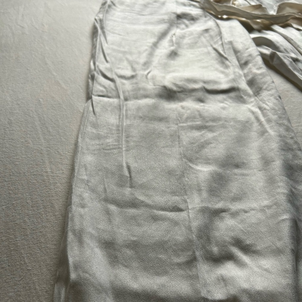 Bebe White Linen Blend Trousers with Fabric Tie Belt - Picture 8 of 15